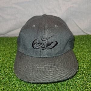 Nike 6.0 Fitted Black Snapback